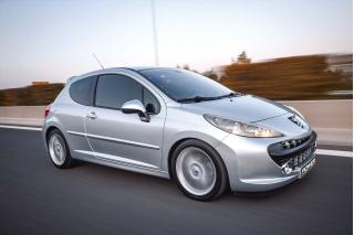 Peugeot 207 RC 1.6THP 381Ps